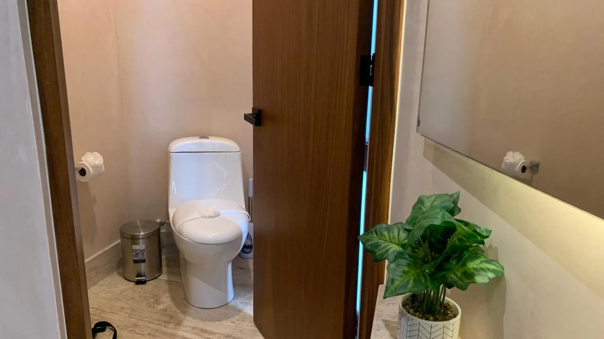 Living In The Noom By Andiani Apartment Cancun