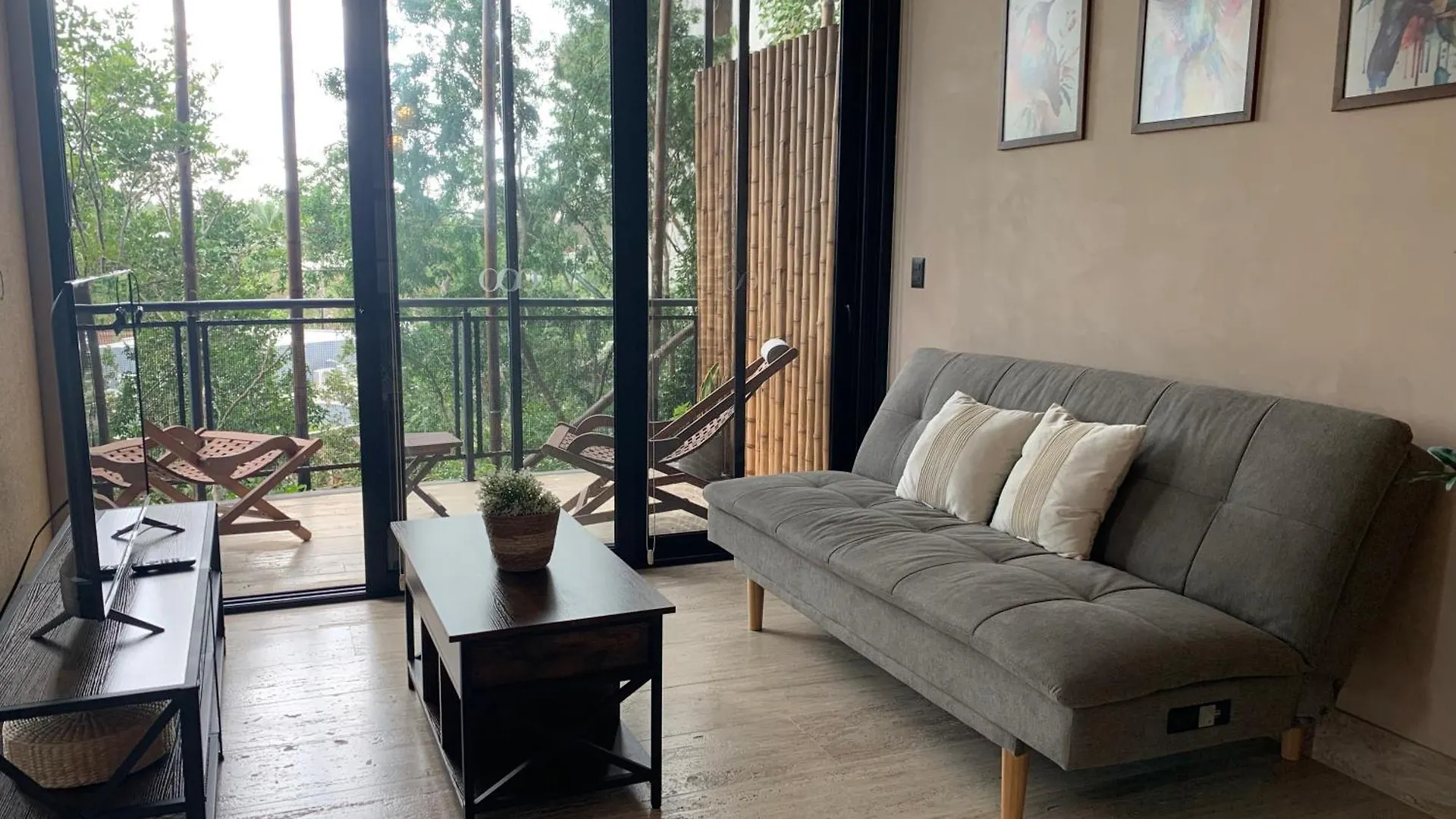 Living In The Noom By Andiani Apartment Cancun Mexico