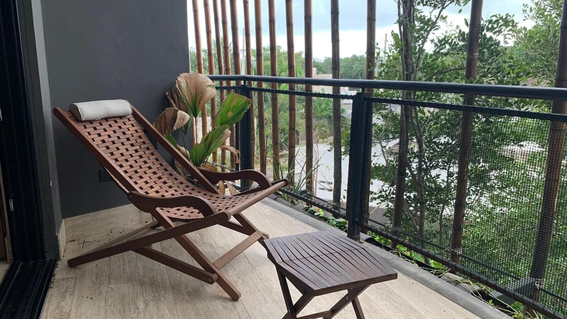 Living In The Noom By Andiani Apartment Cancun
