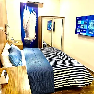Sky - Hotel
